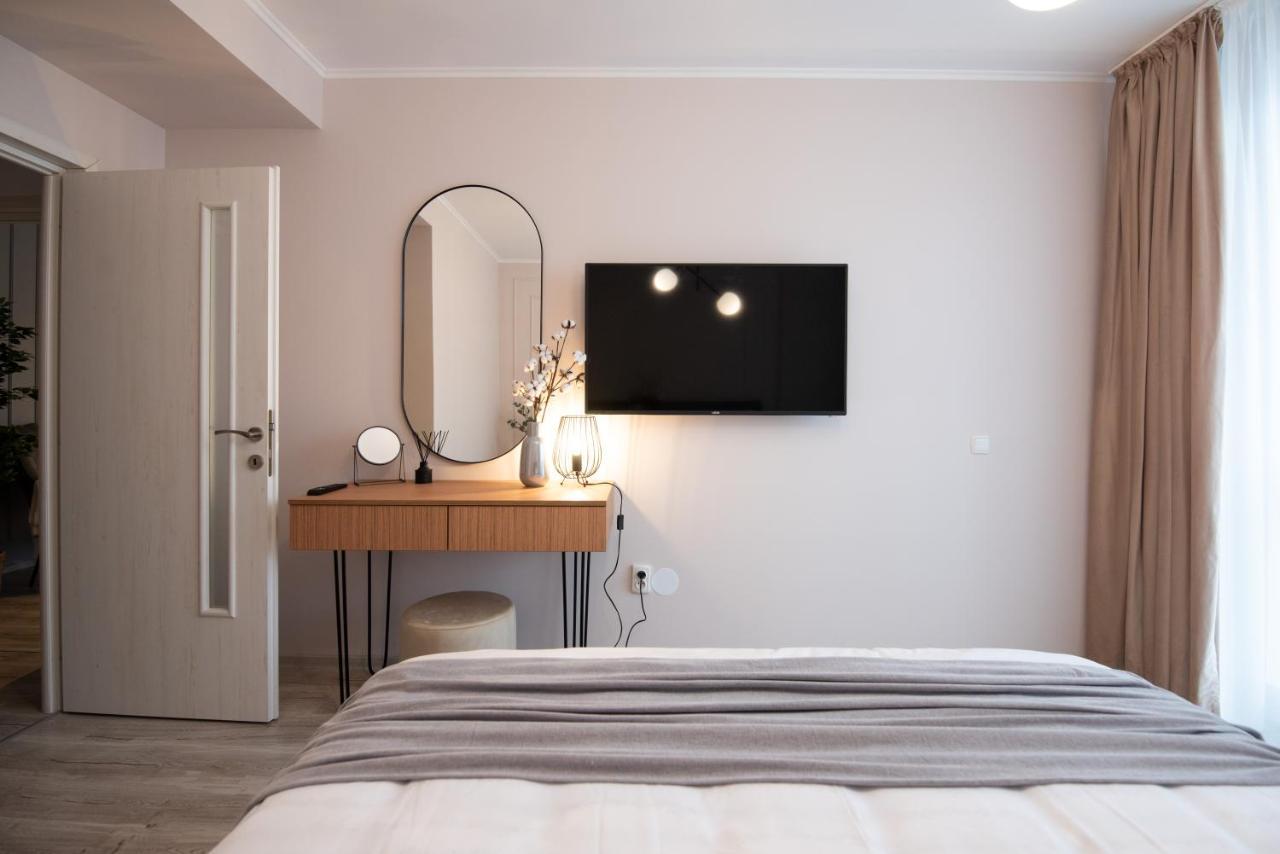 Snowdrop Apartment *